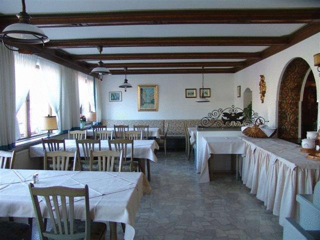 Hotel Gasthof Forelle Siegsdorf Exterior photo